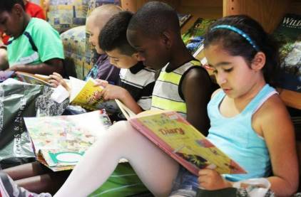 Wake Up and Read: Second Graders in Wake County, NC read donated books. News &amp; Observer File Photo (newsobserver.com)